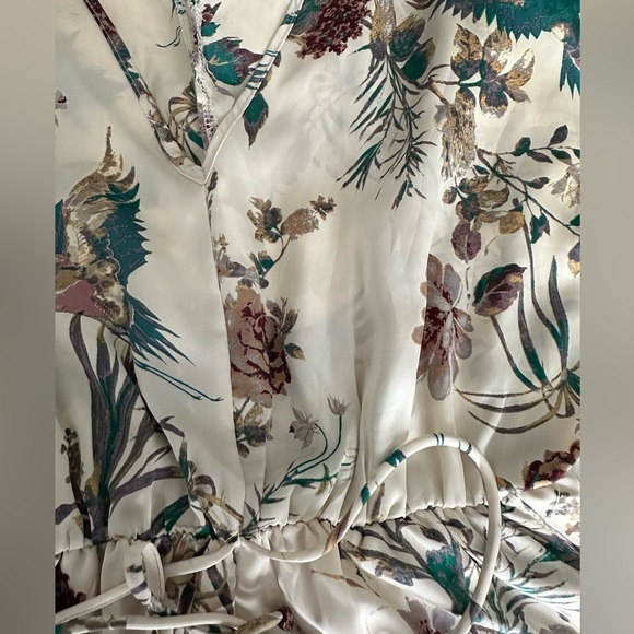 Honey Punch Floral Satin Romper - Cream - Picture 4 of 8